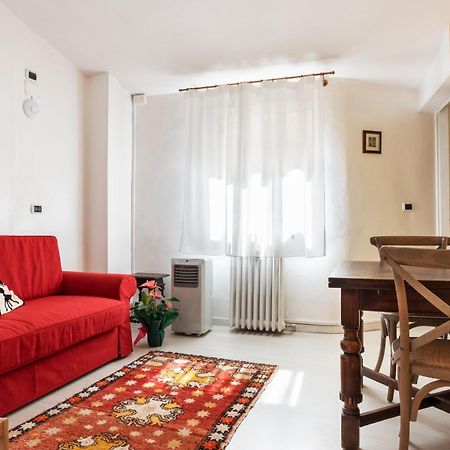 Casa Clara Appartamenti - Danzettino เปรูจา ภายนอก รูปภาพ